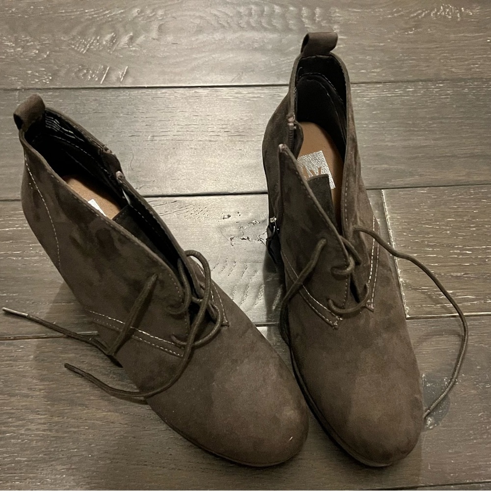 DV by Dolce Vita Gray Booties
